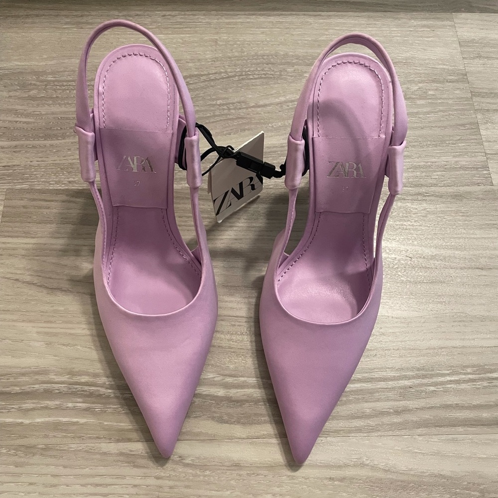 BRAND NEW Zara Lavendar Heels